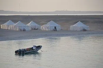 Otel Marsa Nakari Village Marsa Alem