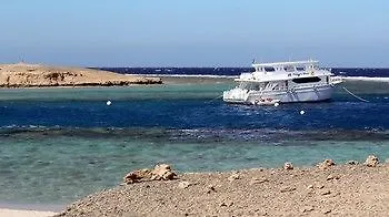 Marsa Nakari Village Marsa Alem